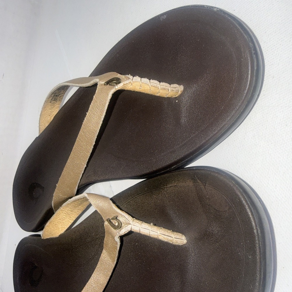 Olukai Ho'opio Gold Brown Leather Strap Boho Flip Flops Sandals Women's Size 8 - Picture 3 of 11